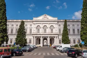 Portal principal do Palácio Nacional da Ajuda, em Lisboa