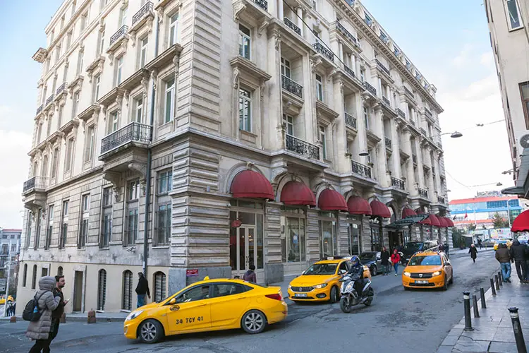 Fachada do Pera Palace Hotel, em Istambul