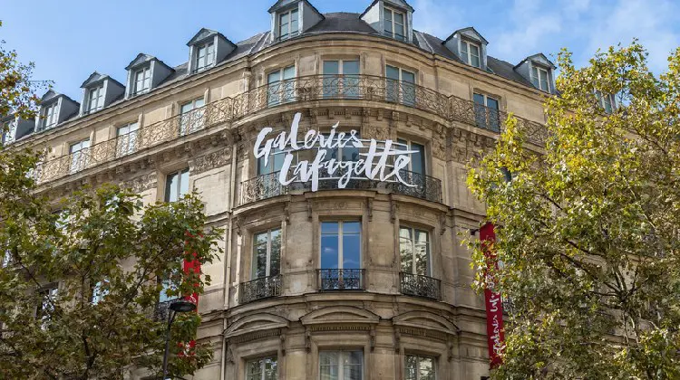 Prédio da Galerias Lafayette.