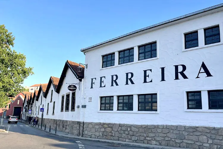 Galpões da cave de vinhos Ferreira