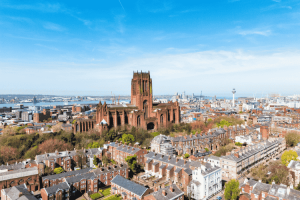 Liverpool uma das cidades perto de Londres para ir de trem