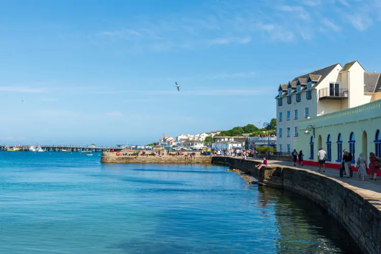 Casas próxima das praias da Inglaterra