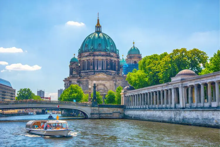 Visão panorâmica da Berliner Dom