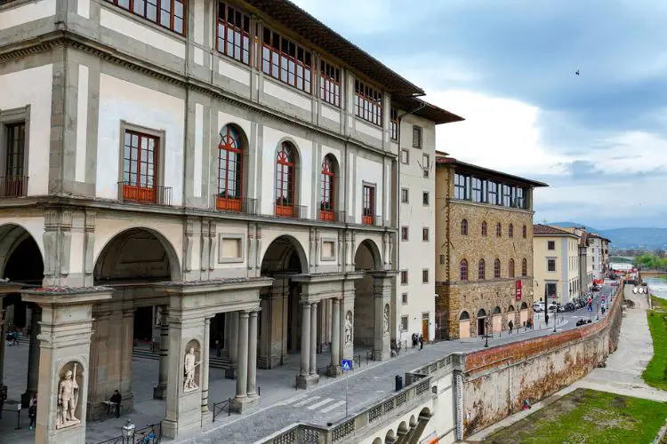 Entrada da Galeria Uffizi